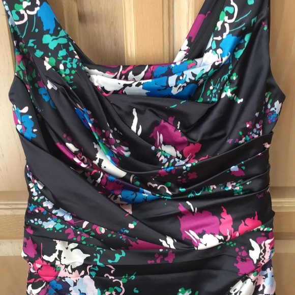 Express Bodycon Satin Floral Dress, Size 4 - Picture 2 of 6